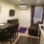 Vendégház Haus Alpenblick Moelltal 3*