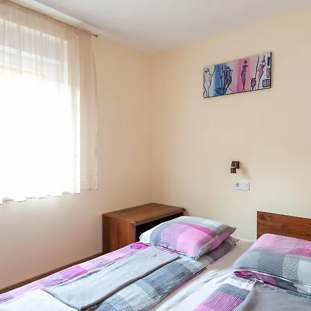 Haus Alpenblick Molltal 3*