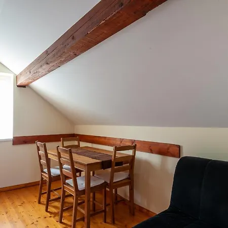 Haus Alpenblick Moelltal 3*