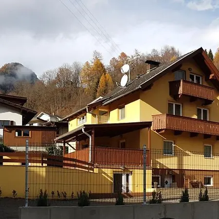 Pensjonat Haus Alpenblick Moelltal Flattach