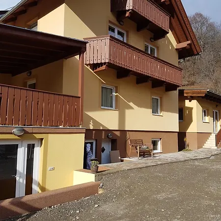 Affittacamere Haus Alpenblick Moelltal Flattach