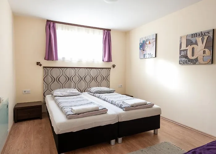 Haus Alpenblick Moelltal פלאטלאך