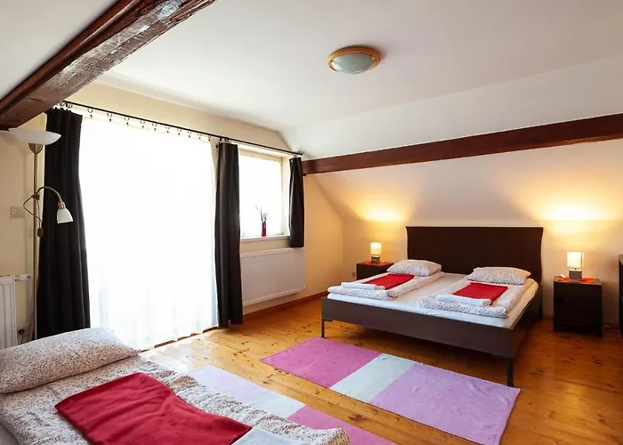 Haus Alpenblick Moelltal 3*